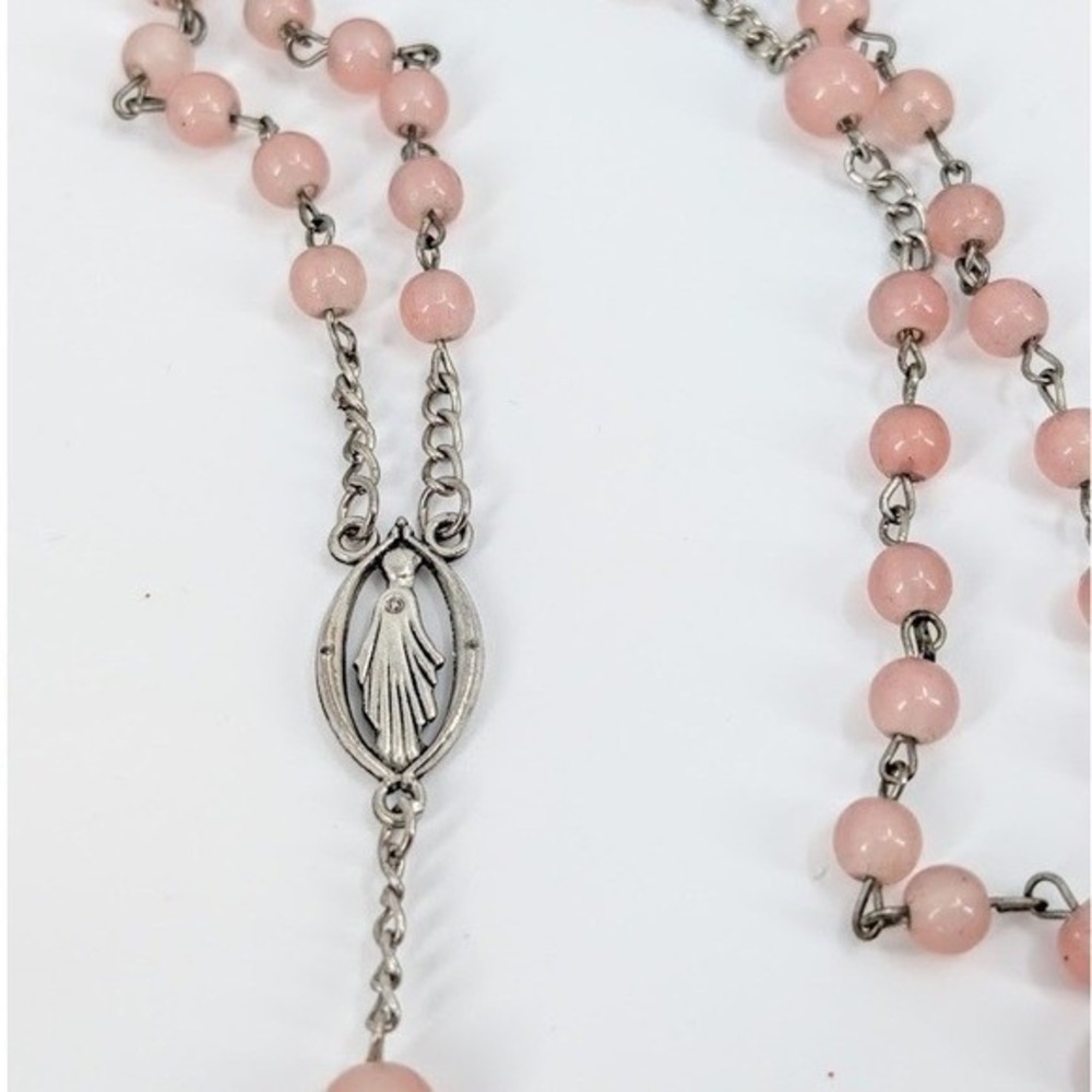 VTG Pink Bead Rosary Miraculous Medal Virgin Mary Silver Tone Crucifix Necklace - Picture 4 of 11